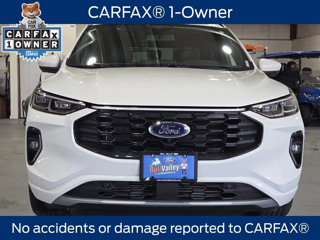 Certified 2023 Ford Escape ST-Line Elite AWD/4WD image 8