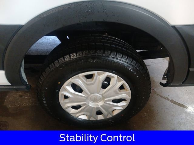 Certified 2022 Ford Transit 350 XLT image 5
