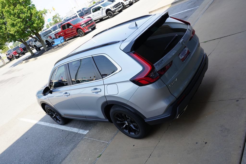 Used 2025 Honda CR-V Sport-L image 12