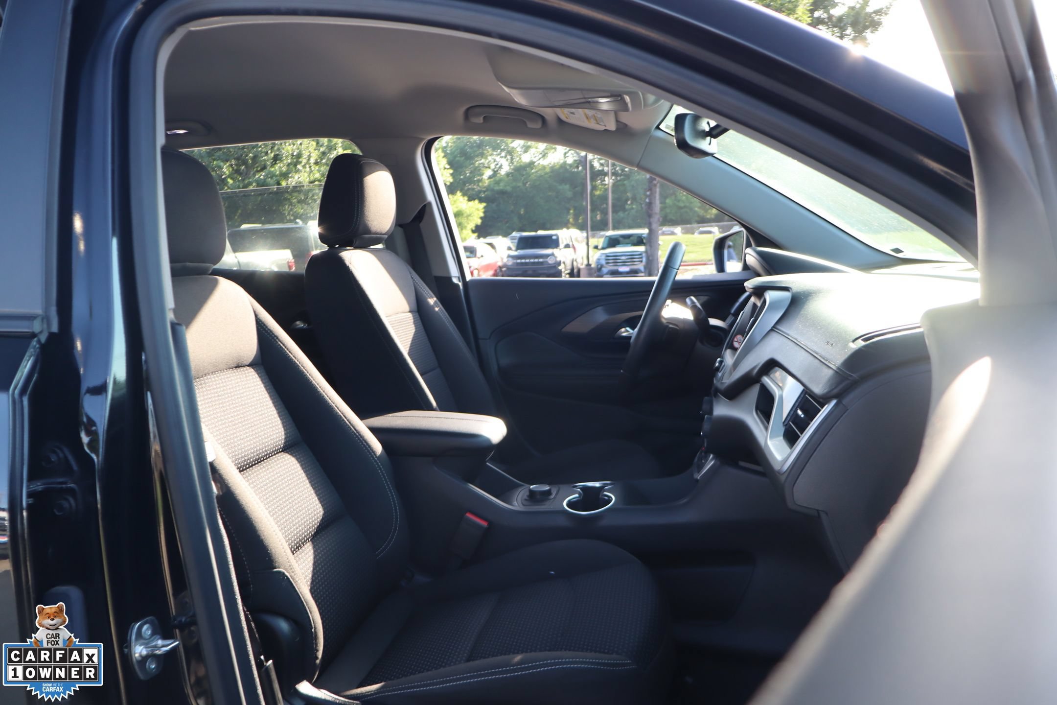 Used 2024 GMC Terrain SLE AWD/4WD image 28