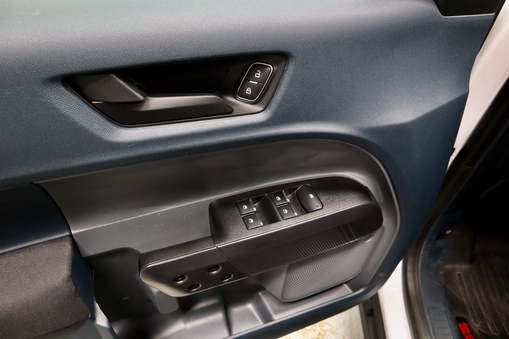 Certified 2024 Ford Maverick XL image 22