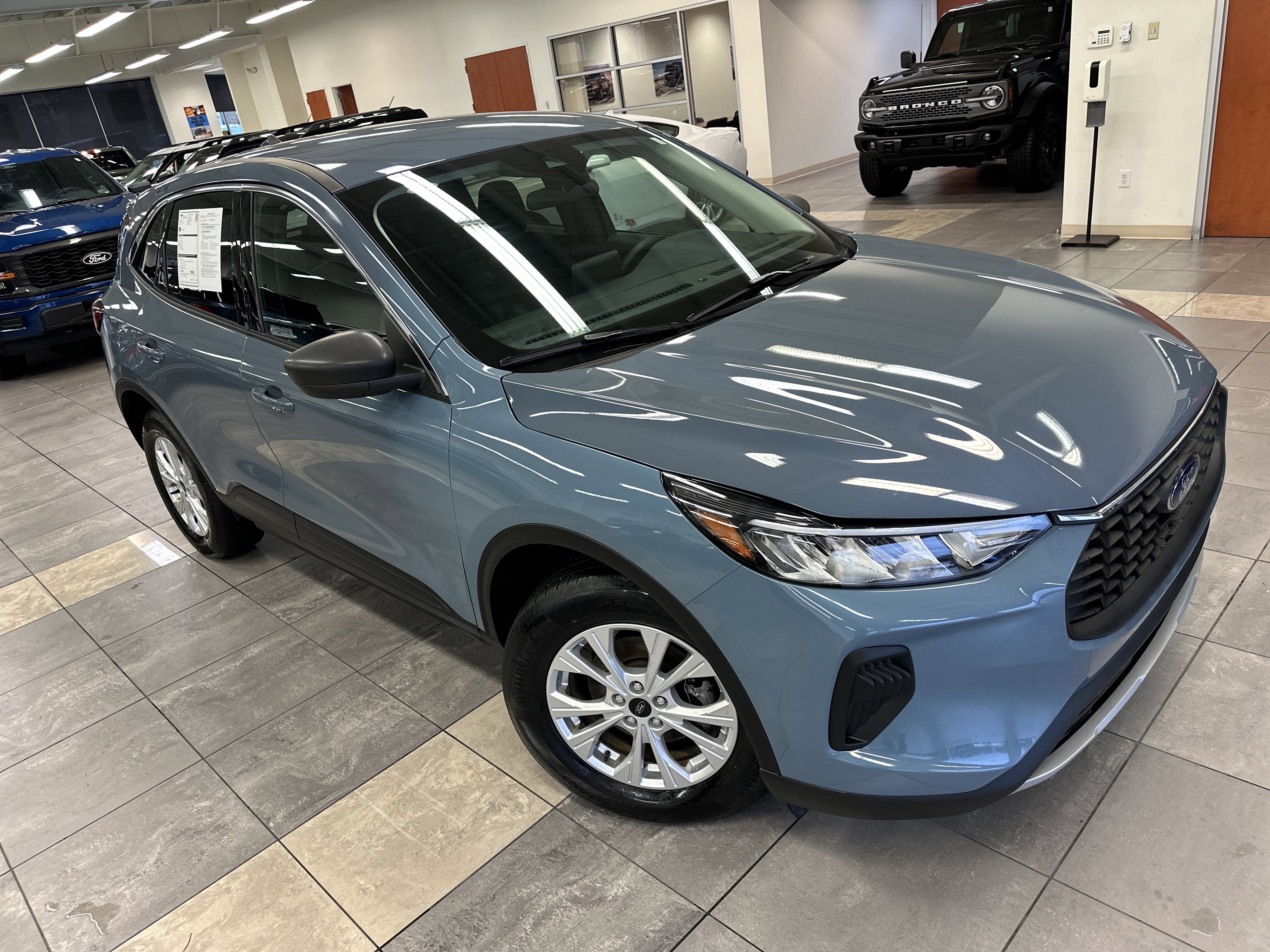 Certified 2023 Ford Escape Active image 10