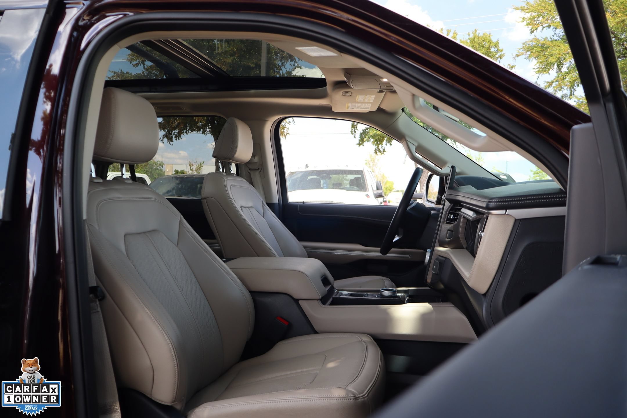 Certified 2024 Ford Expedition Max Limited RWD image 33