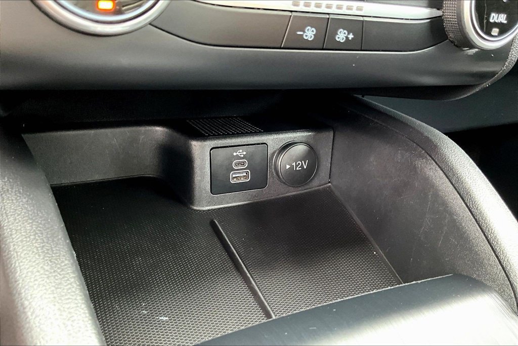 Certified 2025 Ford Escape Active FWD image 18