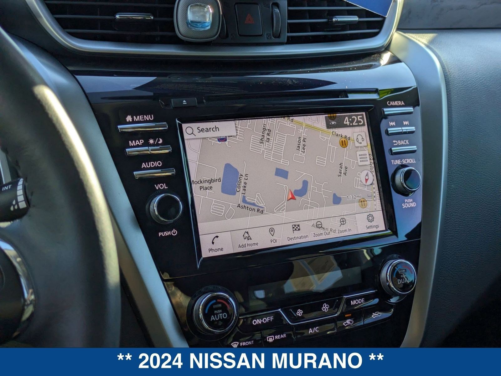 Used 2024 Nissan Murano Platinum w/ Cargo Package image 30