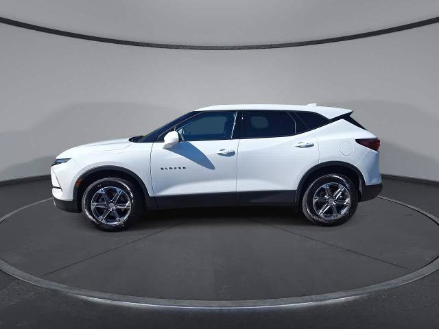 Used 2025 Chevrolet Blazer LT AWD/4WD image 5