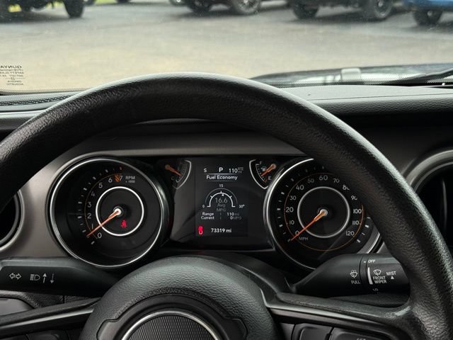 Used 2022 Jeep Gladiator Sport AWD/4WD image 6