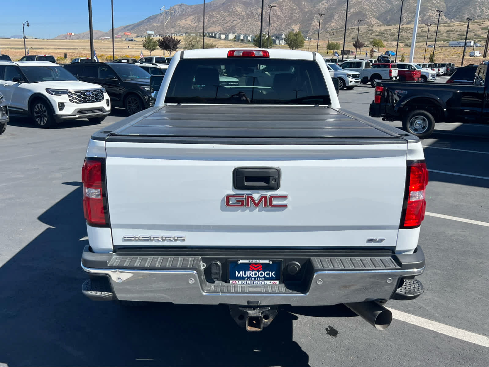 Used 2018 GMC Sierra 2500 SLT w/ Duramax Plus Package AWD/4WD image 9