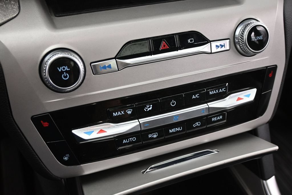 Certified 2023 Ford Explorer Timberline w/ Timberline Technology Package AWD/4WD image 18