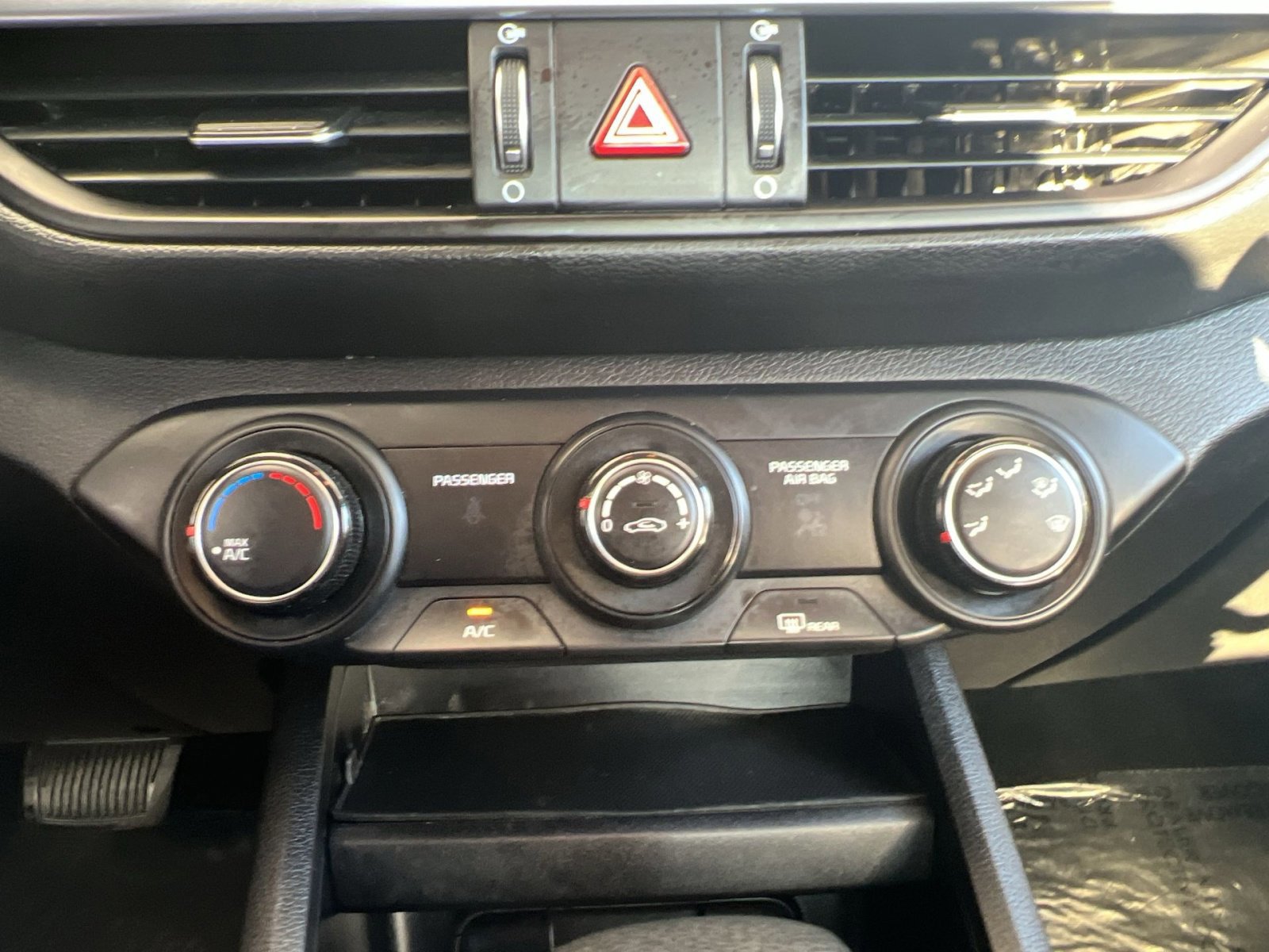 Used 2024 Kia Forte LXS image 20