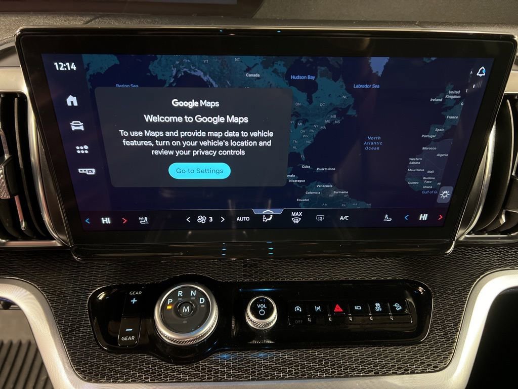 Certified 2025 Ford Expedition Max Platinum w/ Stealth Performance Package image 12