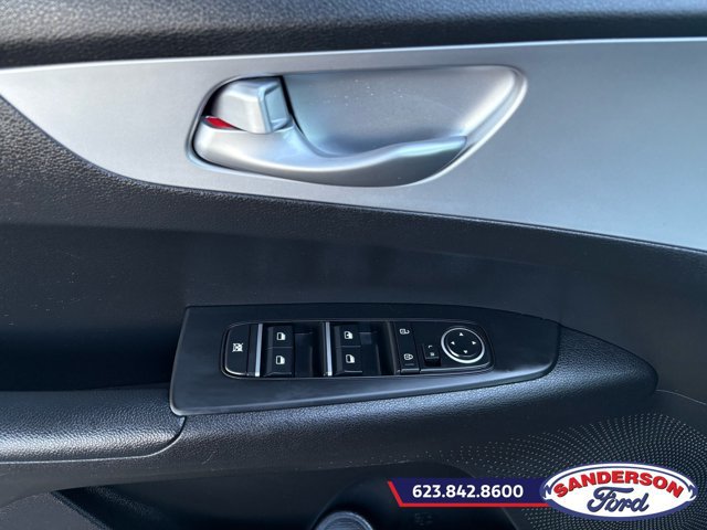 Used 2023 Kia Forte LXS FWD image 11