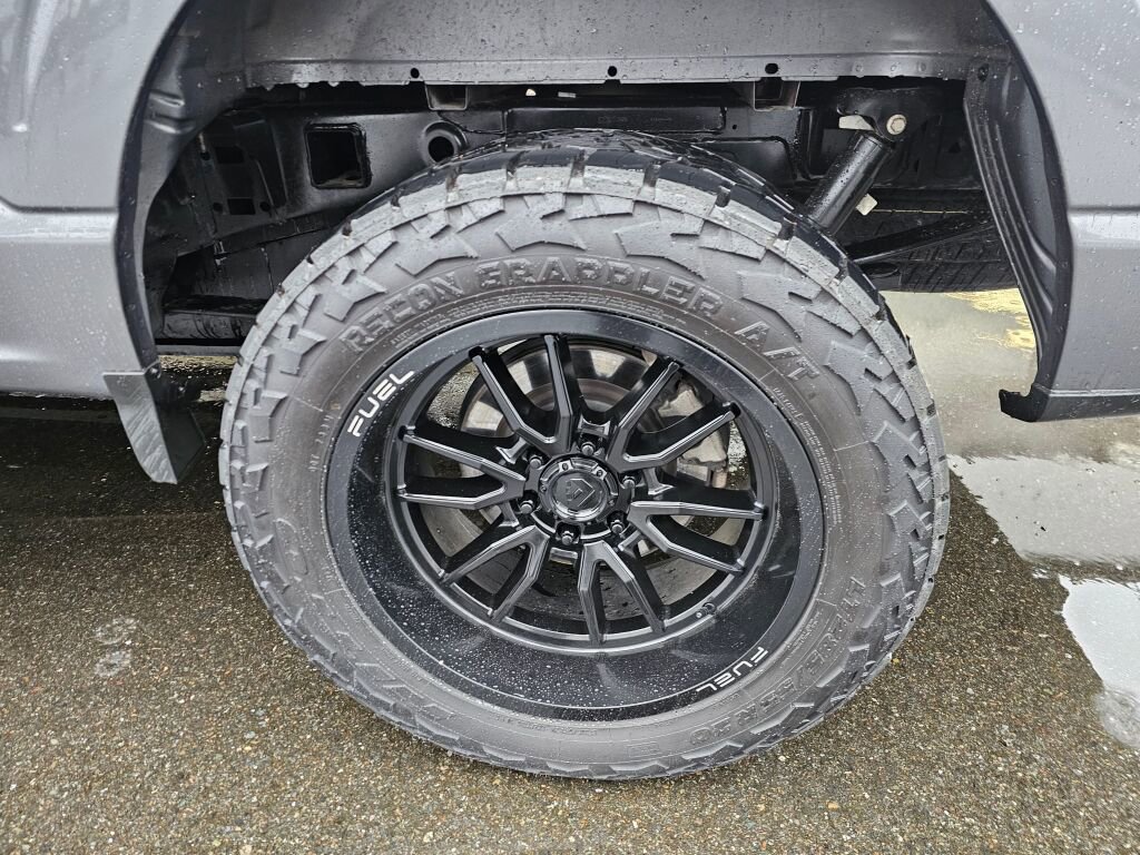 Certified 2022 Ford F150 XLT w/ Equipment Group 302A High image 11