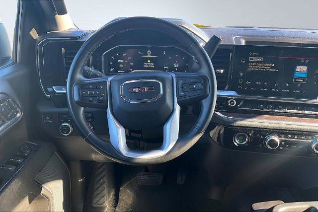 Used 2024 GMC Sierra 1500 SLT image 9