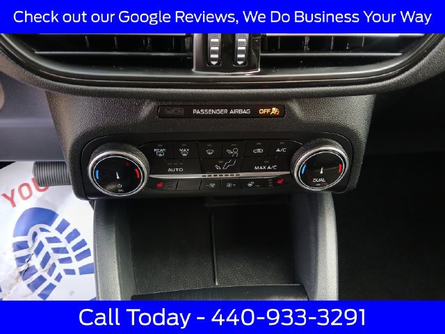 Certified 2025 Ford Escape ST-Line Select AWD/4WD image 27