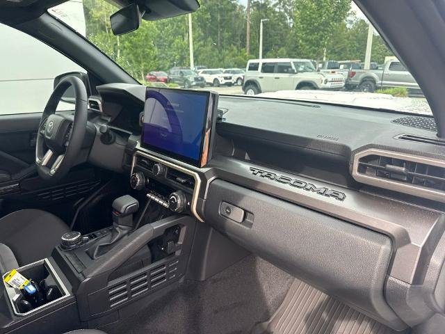 Used 2026 Toyota Tacoma TRD Sport AWD/4WD image 25
