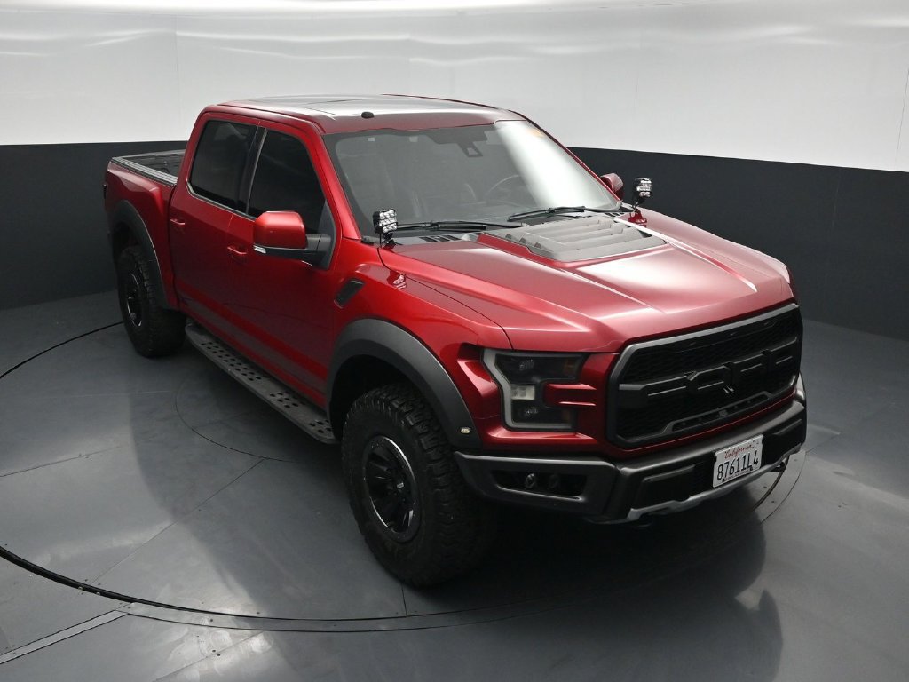 Certified 2017 Ford F150 Raptor w/ Equipment Group 802A Luxury AWD/4WD image 35