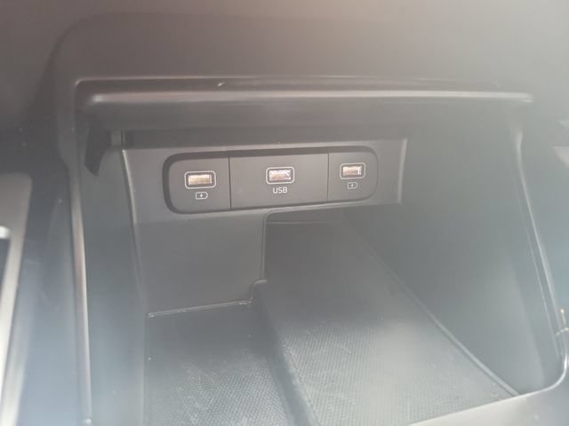 Used 2022 Kia Sorento S w/ Panoramic Sunroof Package FWD image 30
