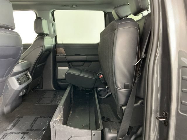 Certified 2025 Ford F350 Lariat w/ FX4 Off-Road Package AWD/4WD image 32
