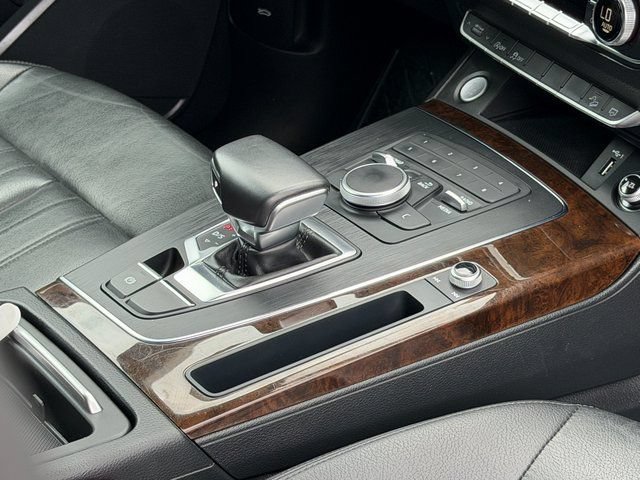 Used 2019 Audi Q5 2.0T Premium AWD/4WD image 18