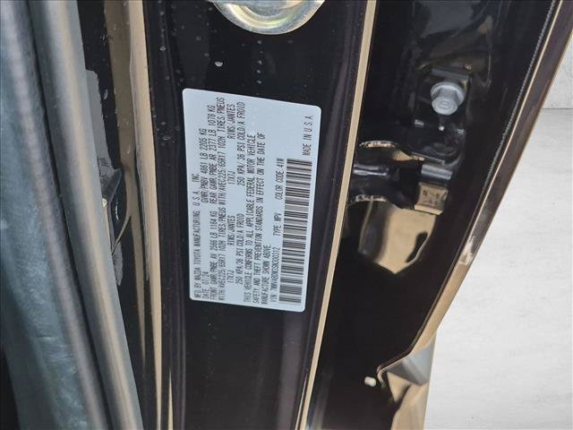 Used 2025 MAZDA CX-50 AWD 2.5 S w/ Premium Package image 27