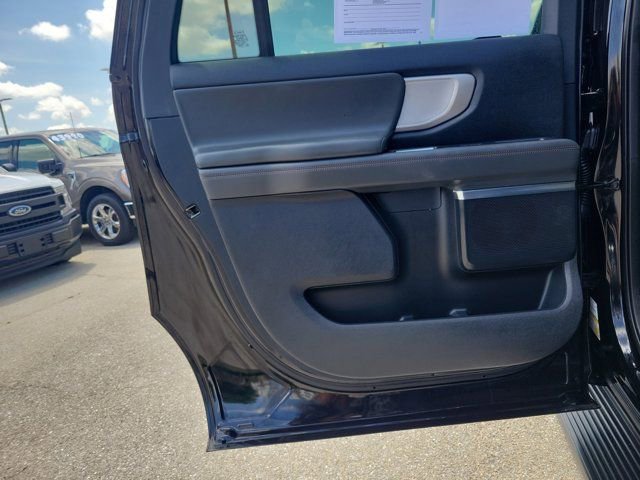 Certified 2025 Ford Expedition Max Active AWD/4WD image 16