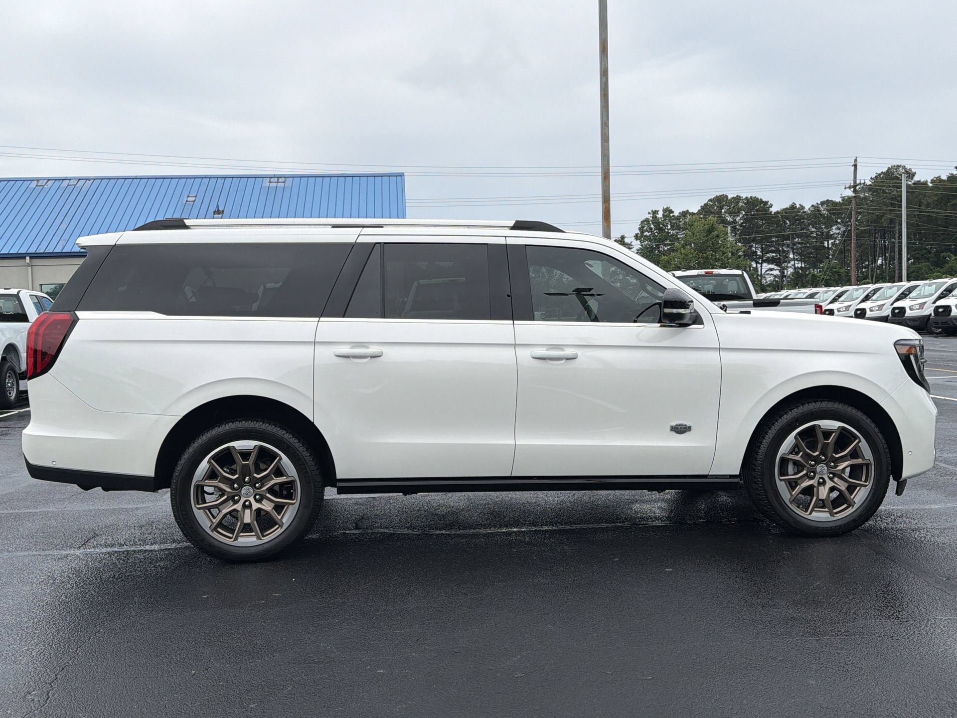 Certified 2025 Ford Expedition Max King Ranch AWD/4WD image 37