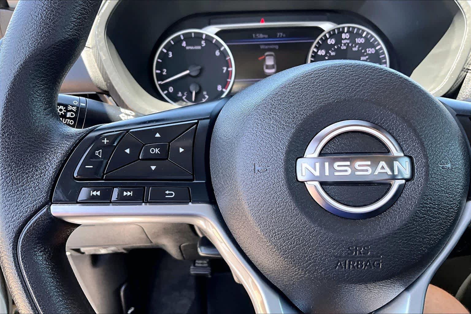Used 2025 Nissan Sentra SV FWD image 23