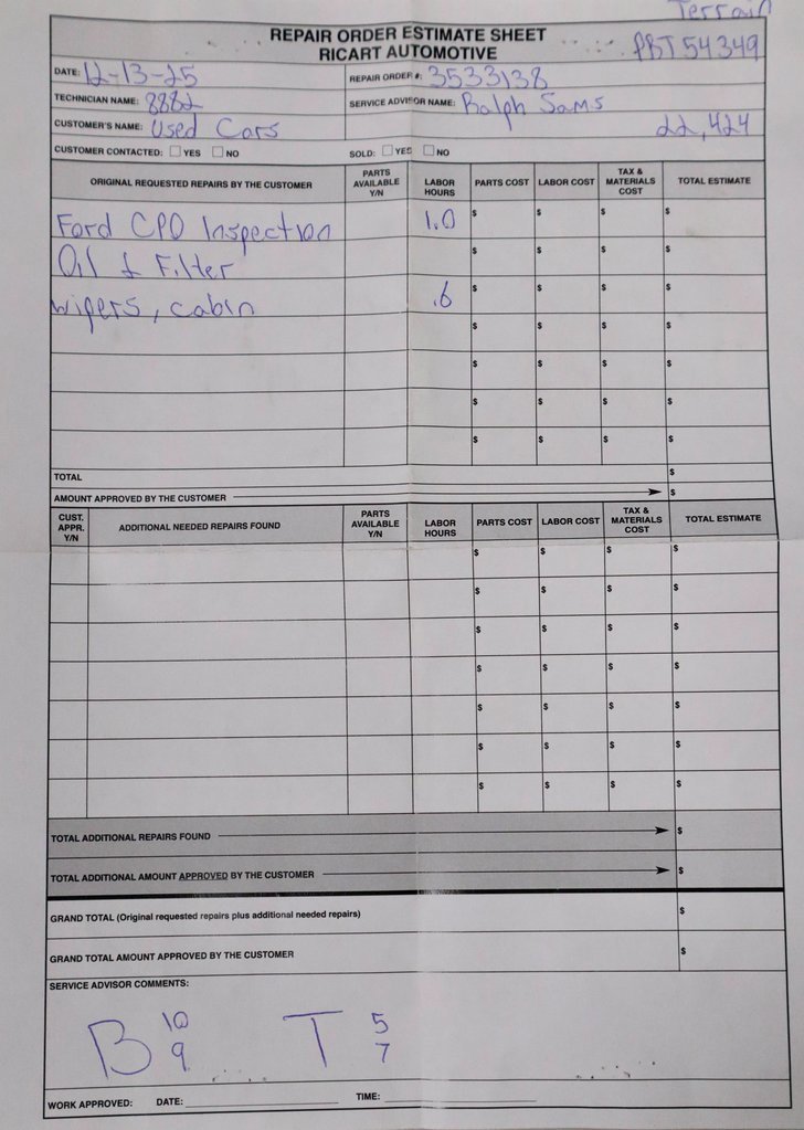 Used 2024 GMC Terrain SLT image 12