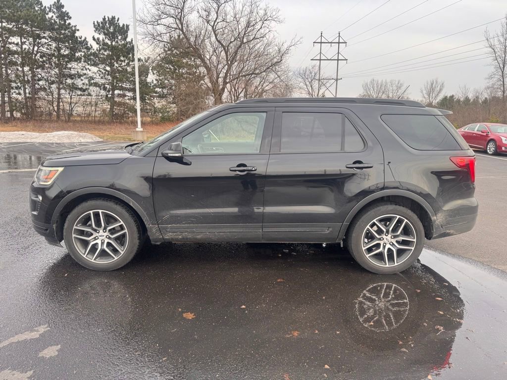 Certified 2018 Ford Explorer Sport w/ Equipment Group 401A image 4