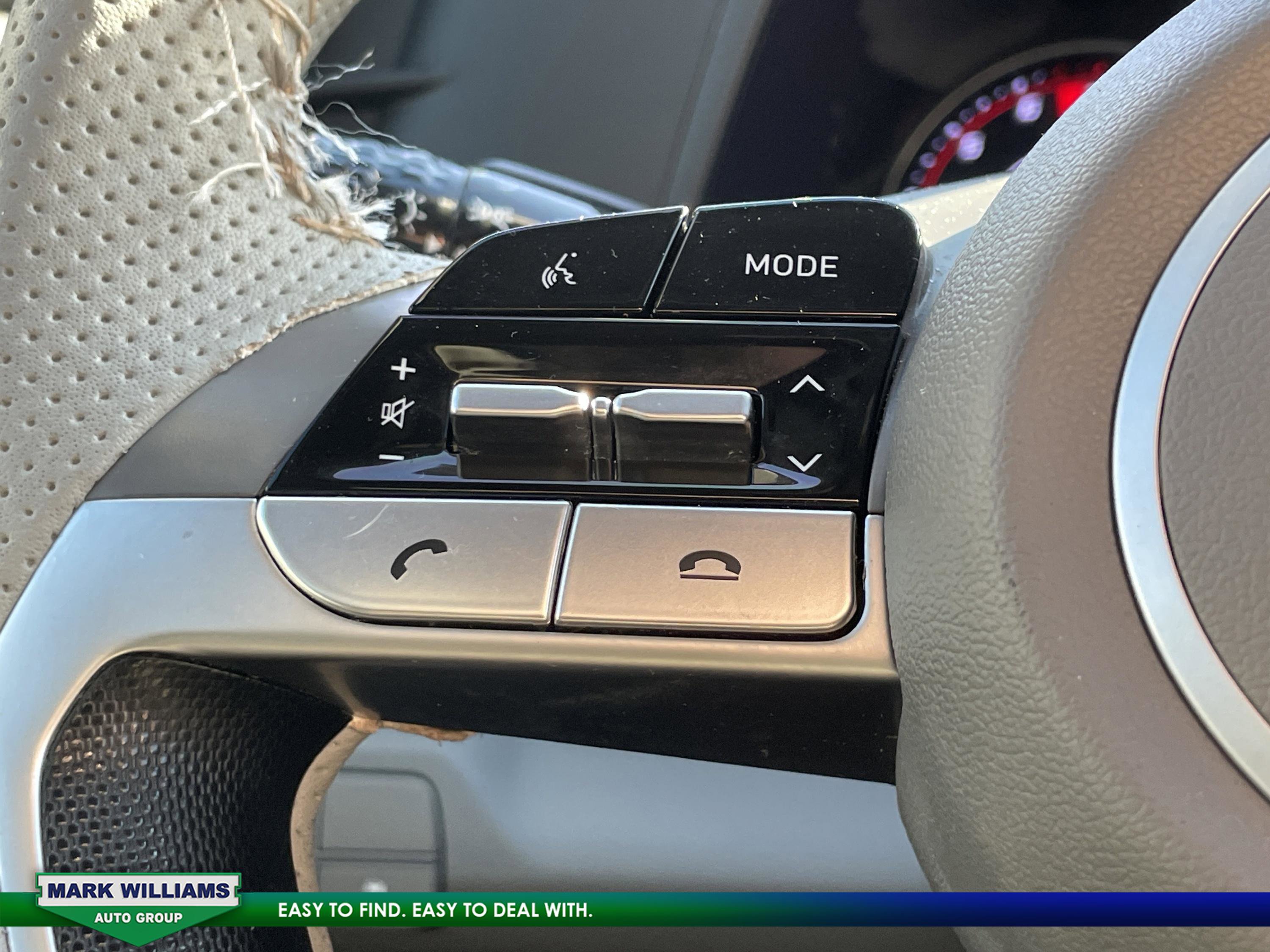 Used 2021 Hyundai Elantra SEL image 14