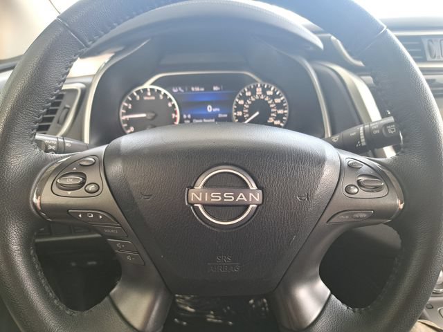 Used 2023 Nissan Murano SV AWD/4WD image 9