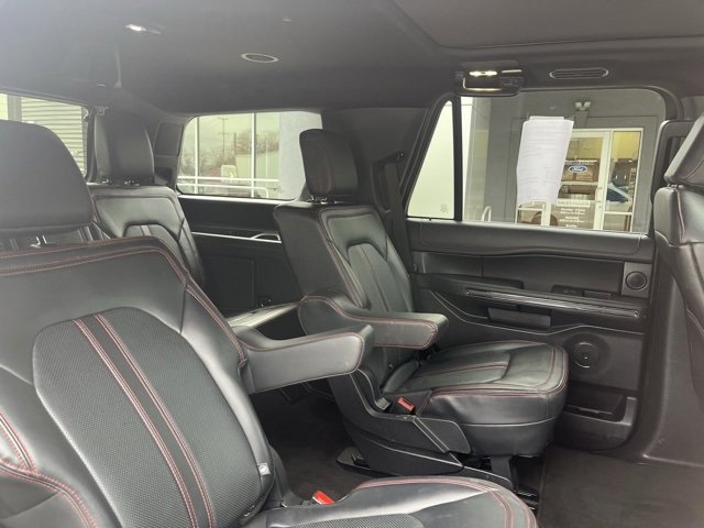 Certified 2022 Ford Expedition Limited image 34