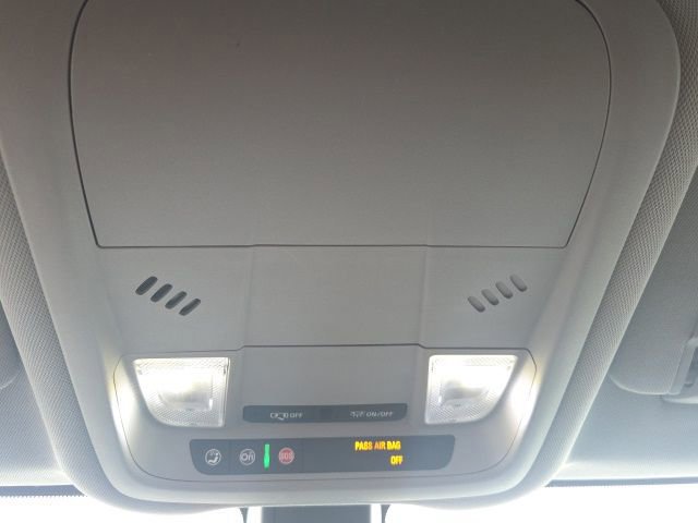 Used 2019 Chevrolet Equinox LS w/ LS Convenience Package image 25