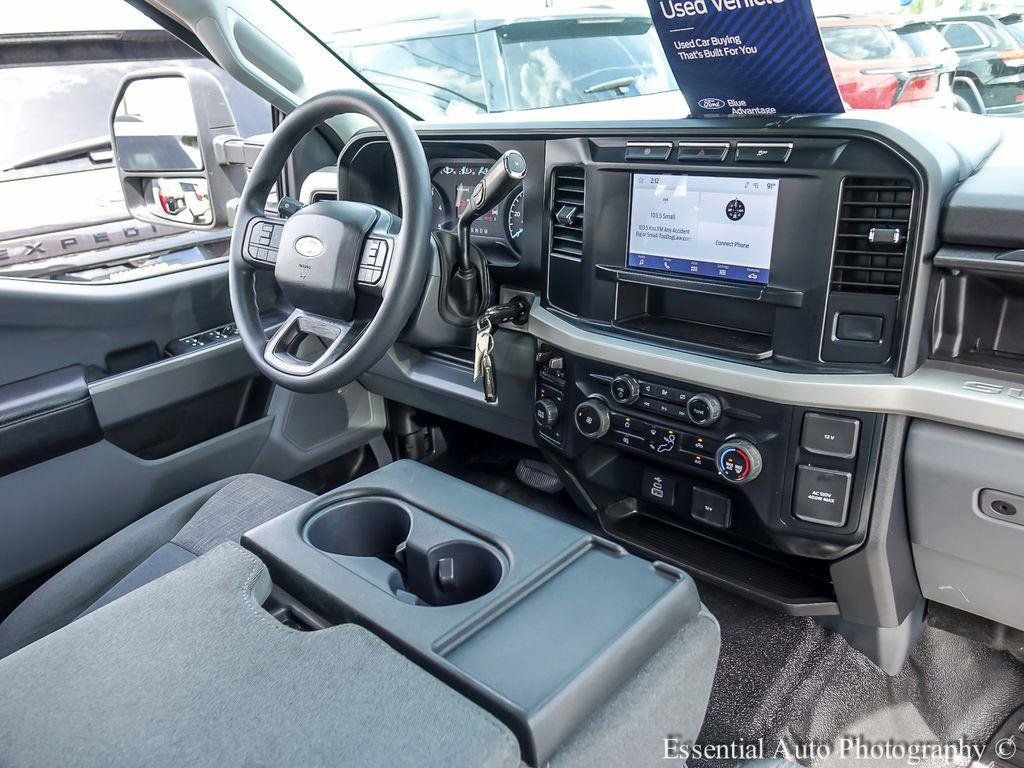 Certified 2024 Ford F350 XLT AWD/4WD image 24