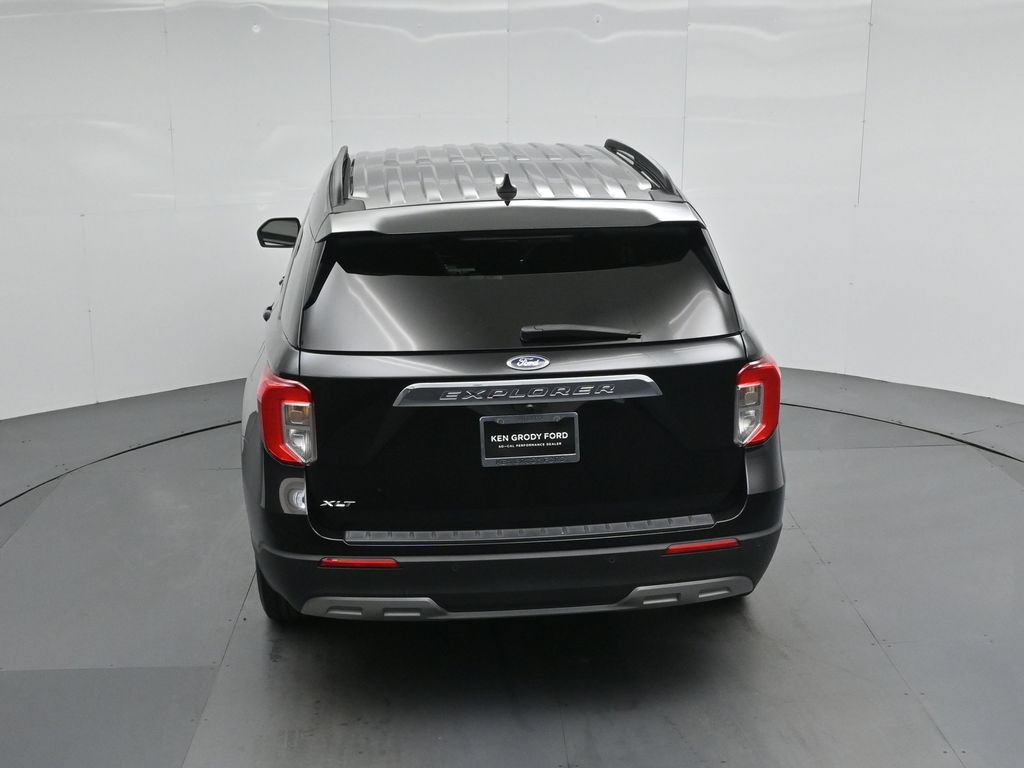 Certified 2023 Ford Explorer XLT w/ Equipment Group 202A RWD image 42