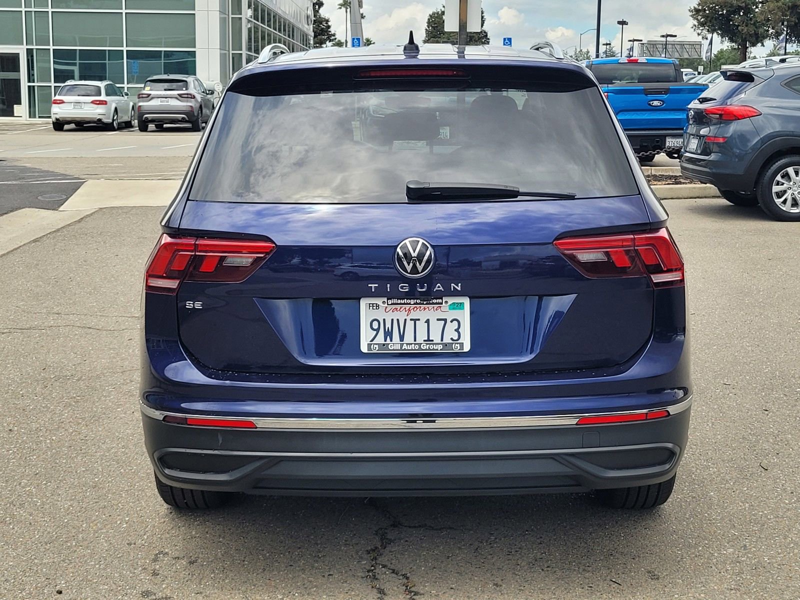 Used 2022 Volkswagen Tiguan SE FWD image 5