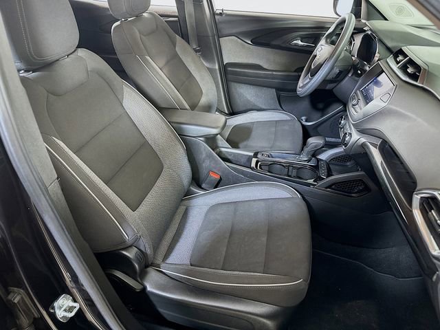 Used 2022 Chevrolet TrailBlazer LT w/ LPO, Blackout Package image 12