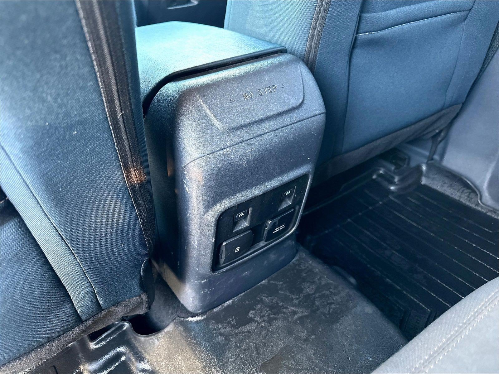 Certified 2022 Ford Bronco Outer Banks AWD/4WD image 14