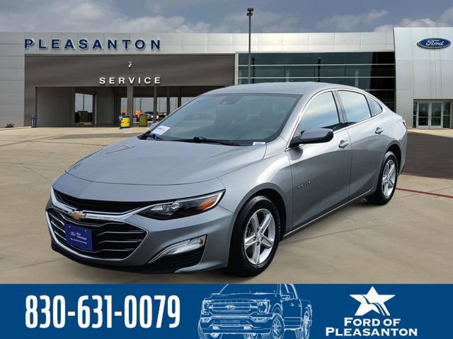 Used 2025 Chevrolet Malibu LS