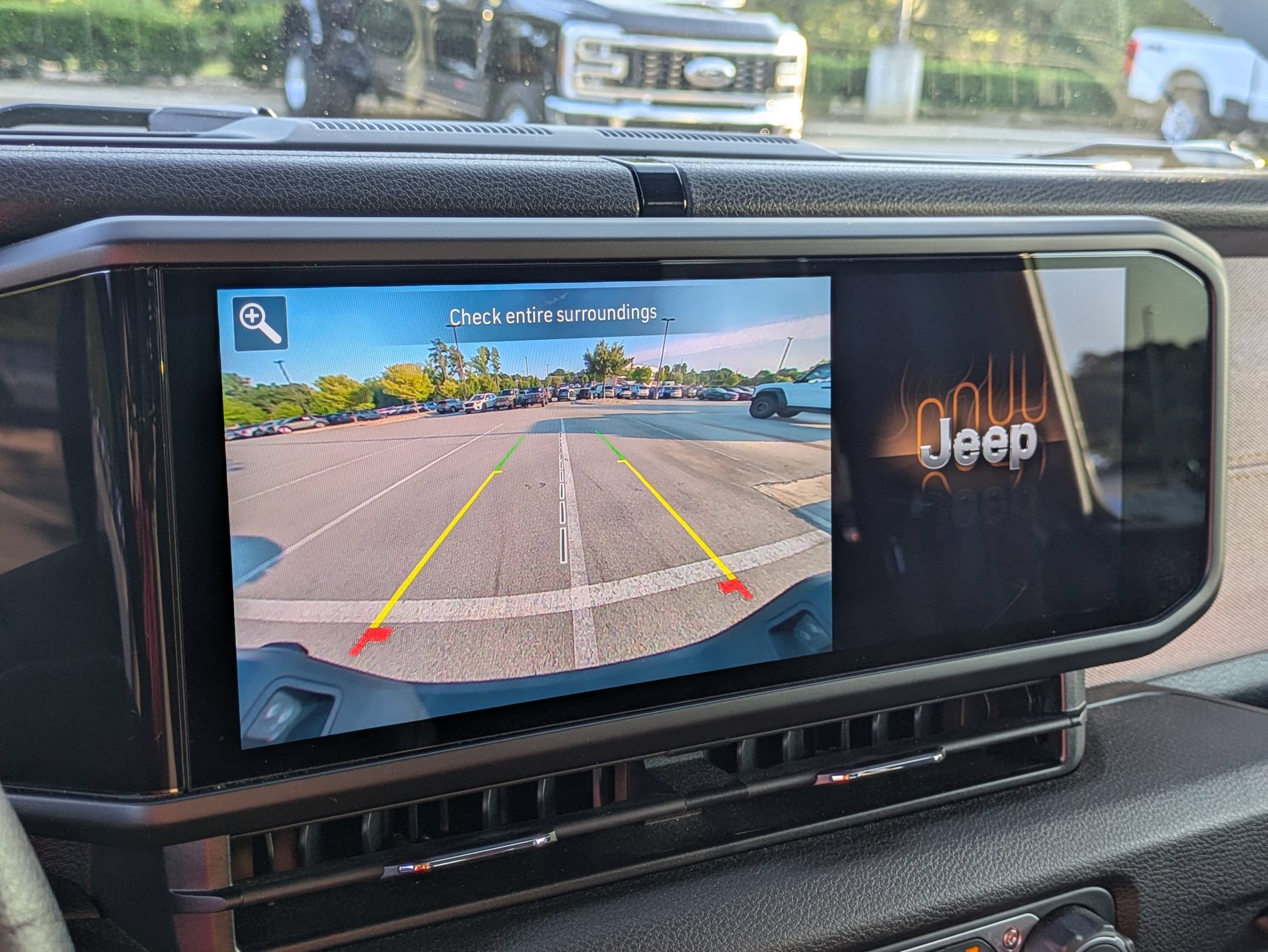 Used 2025 Jeep Gladiator Sport AWD/4WD image 21