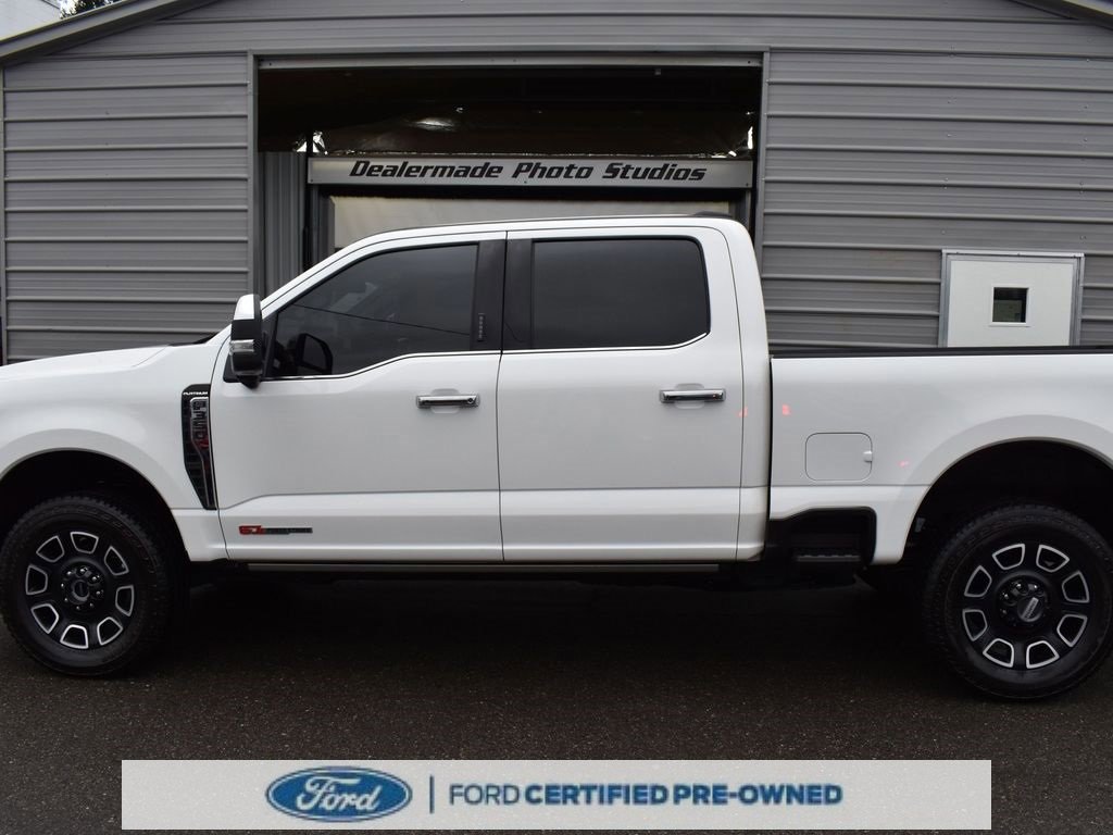 Certified 2024 Ford F350 Platinum w/ FX4 Off-Road Package image 9