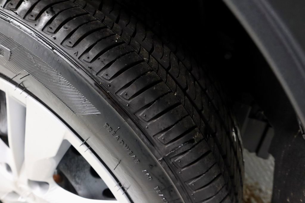 Used 2025 Nissan Kicks Play S image 19