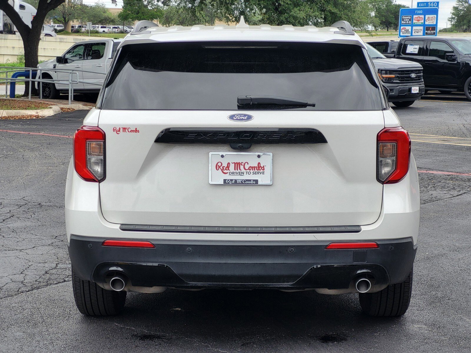 Certified 2023 Ford Explorer ST-Line RWD image 5