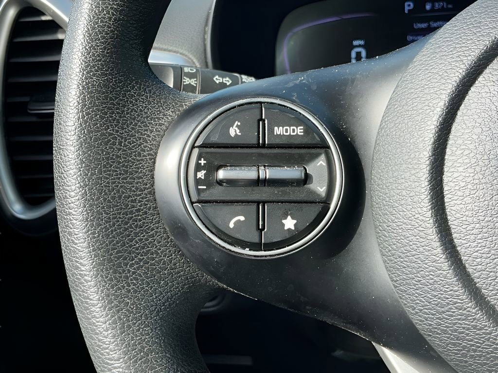 Used 2024 Kia Soul LX w/ Option Group 015 image 32
