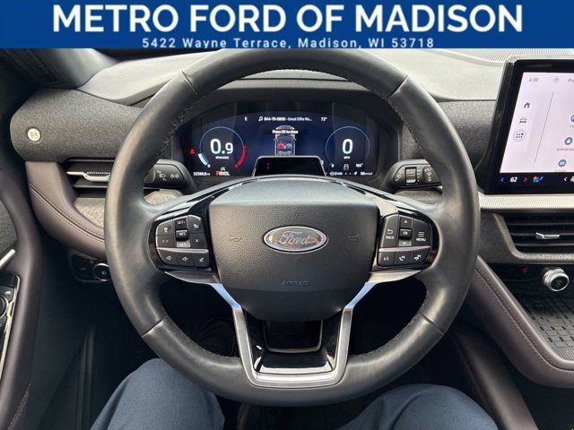 Certified 2025 Ford Explorer Platinum AWD/4WD image 27