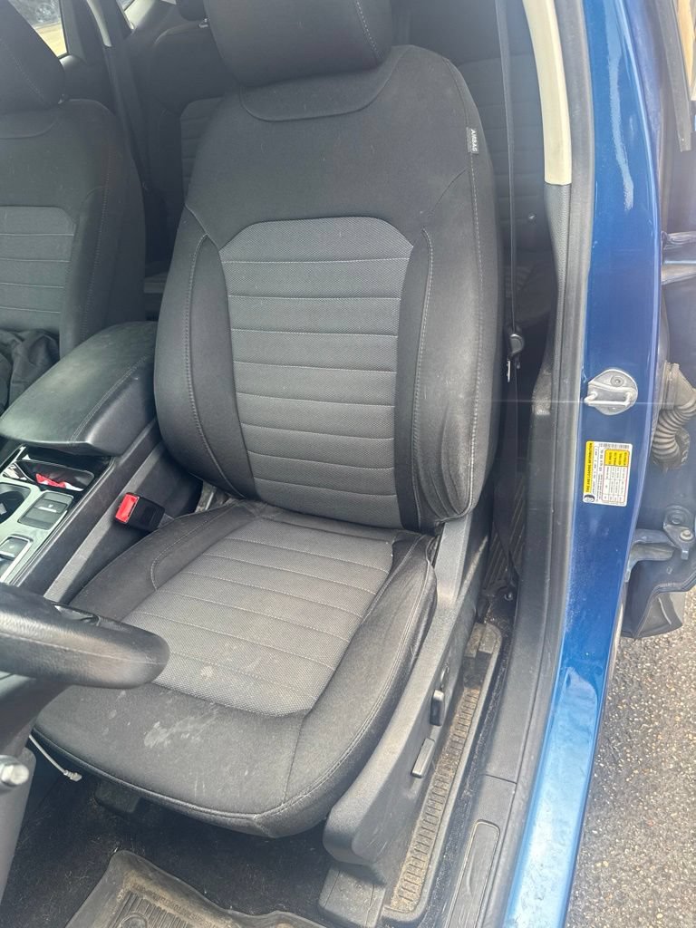 Certified 2020 Ford Edge SE FWD image 5