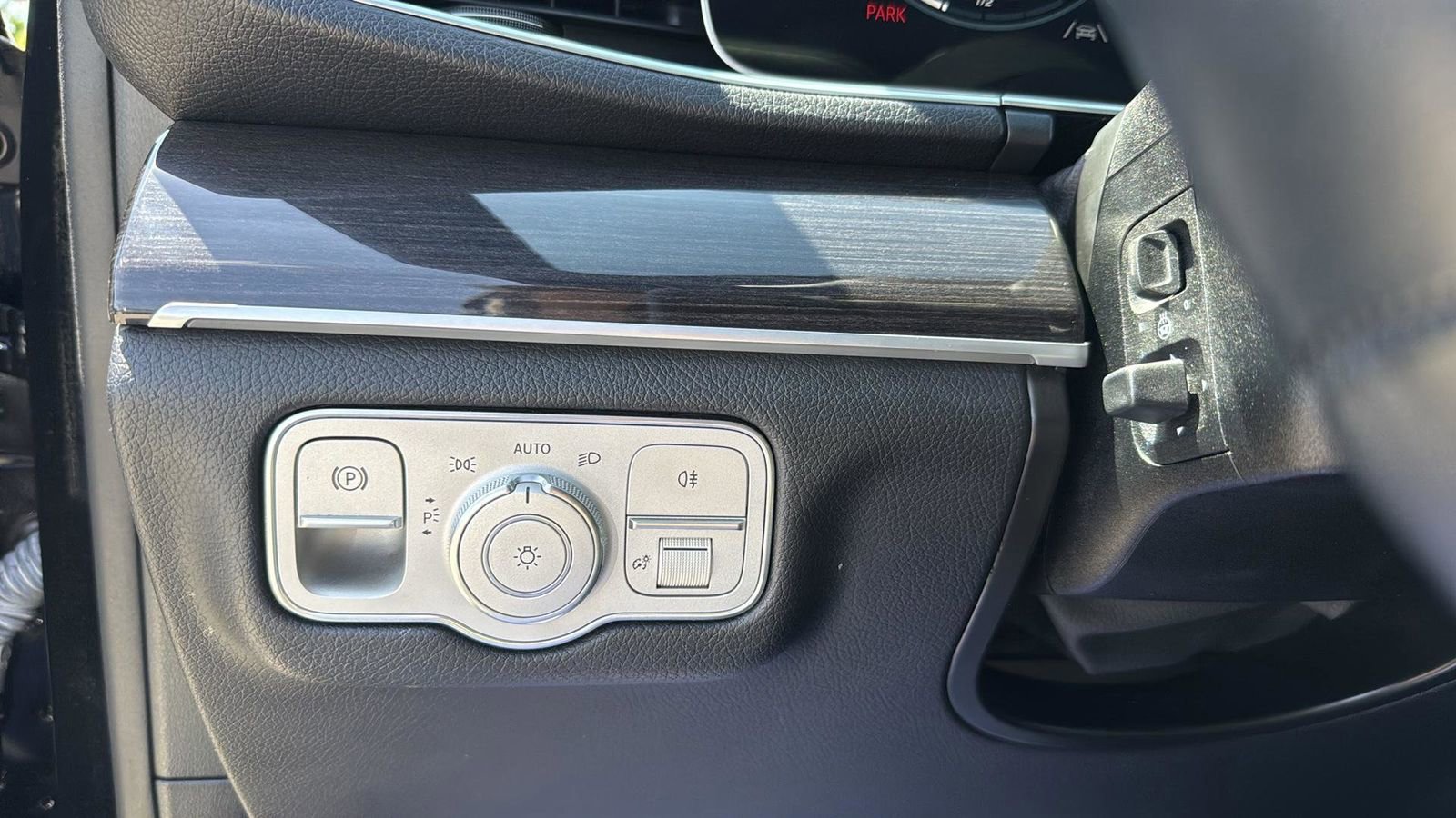 Used 2023 Mercedes-Benz GLE 350 image 18