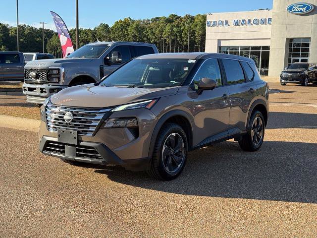Used 2025 Nissan Rogue SV