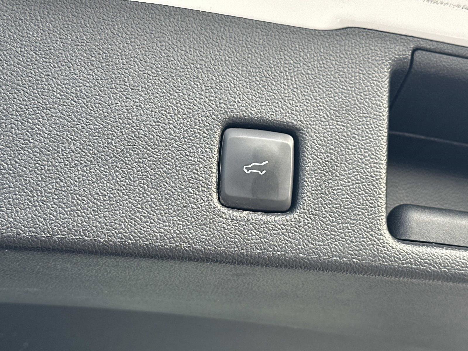 Certified 2023 Ford Escape Active w/ Cold Weather Package image 12